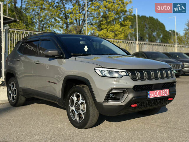 Сірий Джип Compass, об'ємом двигуна 2.36 л та пробігом 90 тис. км за 21250 $, фото 2 на Automoto.ua