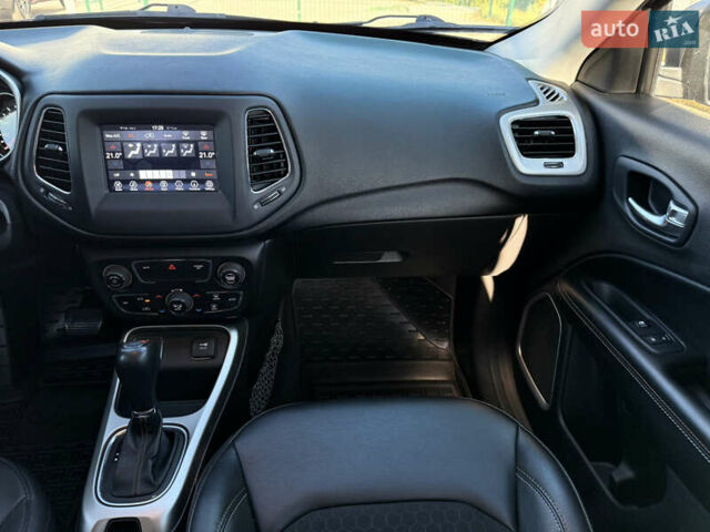 Серый Джип Компас, объемом двигателя 2.4 л и пробегом 128 тыс. км за 16900 $, фото 21 на Automoto.ua