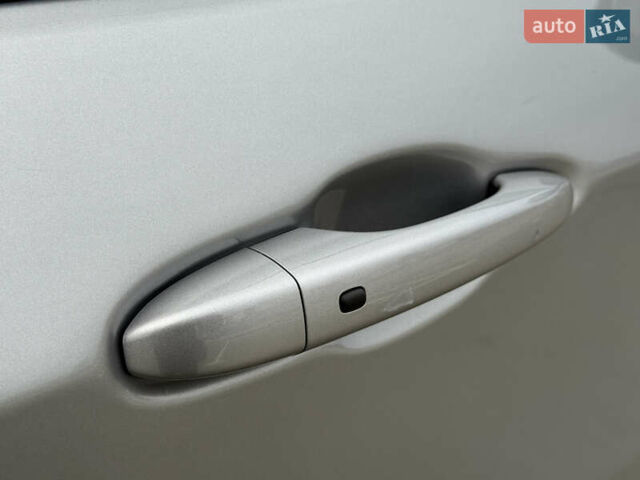 Сірий Джип Compass, об'ємом двигуна 2.36 л та пробігом 73 тис. км за 21900 $, фото 37 на Automoto.ua