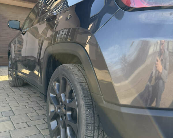 Сірий Джип Compass, об'ємом двигуна 2.4 л та пробігом 108 тис. км за 21274 $, фото 13 на Automoto.ua