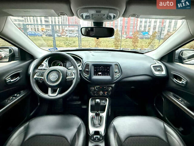 Сірий Джип Compass, об'ємом двигуна 2.4 л та пробігом 128 тис. км за 17800 $, фото 37 на Automoto.ua