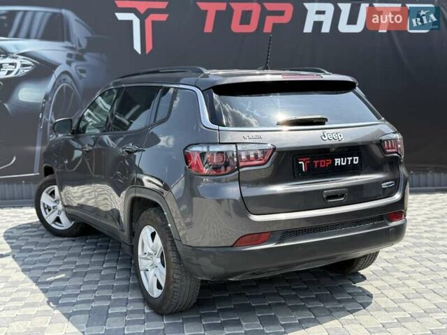 Сірий Джип Compass, об'ємом двигуна 2.36 л та пробігом 166 тис. км за 15700 $, фото 12 на Automoto.ua