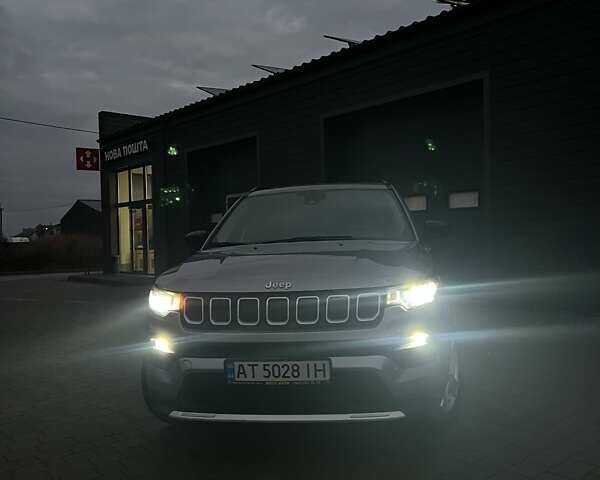 Серый Джип Компас, объемом двигателя 2.36 л и пробегом 48 тыс. км за 18500 $, фото 25 на Automoto.ua