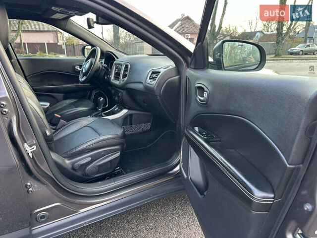 Сірий Джип Compass, об'ємом двигуна 2.4 л та пробігом 152 тис. км за 14700 $, фото 32 на Automoto.ua