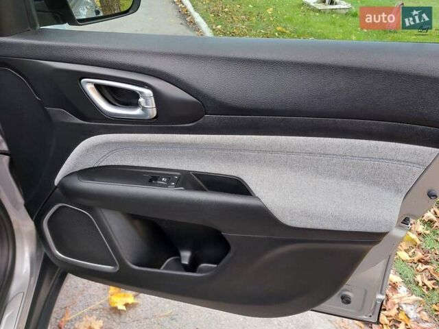 Серый Джип Компас, объемом двигателя 2.36 л и пробегом 74 тыс. км за 17300 $, фото 22 на Automoto.ua