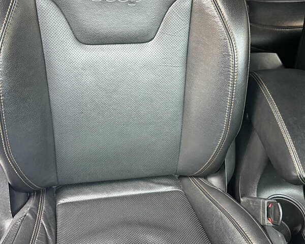 Серый Джип Компас, объемом двигателя 2.36 л и пробегом 108 тыс. км за 17800 $, фото 23 на Automoto.ua