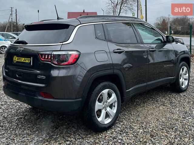 Серый Джип Компас, объемом двигателя 2.4 л и пробегом 111 тыс. км за 18999 $, фото 6 на Automoto.ua