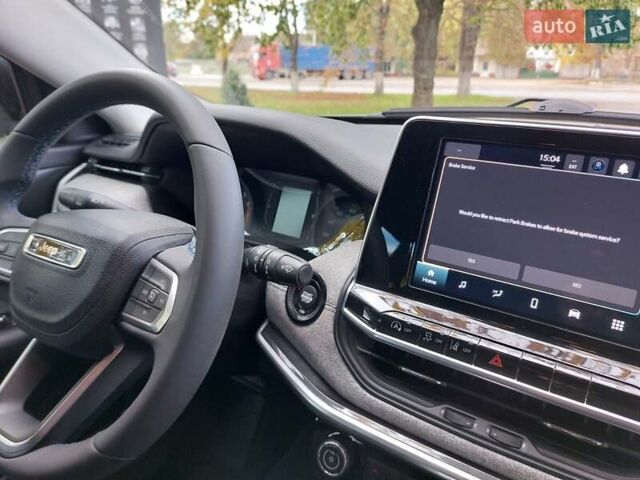 Джип Компас 2021 в Ромнах на Automoto.ua Серый Джип Компас, объемом двигателя 2.36 л и пробегом 74 тыс. км за 17600 $, фото 24 на Automoto.ua