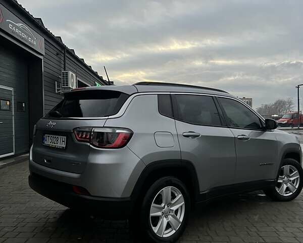 Серый Джип Компас, объемом двигателя 2.36 л и пробегом 48 тыс. км за 18500 $, фото 7 на Automoto.ua