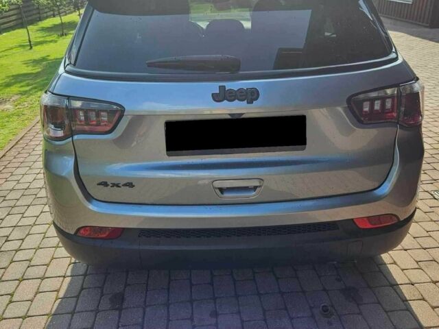 Сірий Джип Compass, об'ємом двигуна 0 л та пробігом 102 тис. км за 11900 $, фото 2 на Automoto.ua