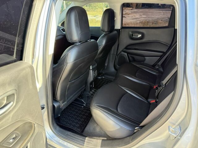 Сірий Джип Compass, об'ємом двигуна 2.4 л та пробігом 128 тис. км за 16900 $, фото 20 на Automoto.ua