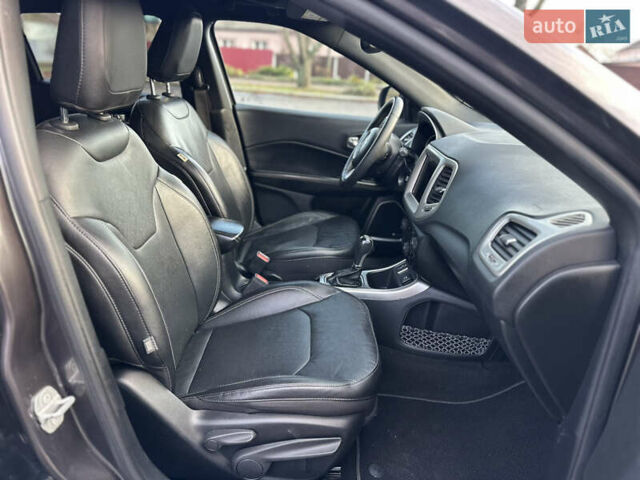 Сірий Джип Compass, об'ємом двигуна 2.4 л та пробігом 152 тис. км за 14700 $, фото 29 на Automoto.ua