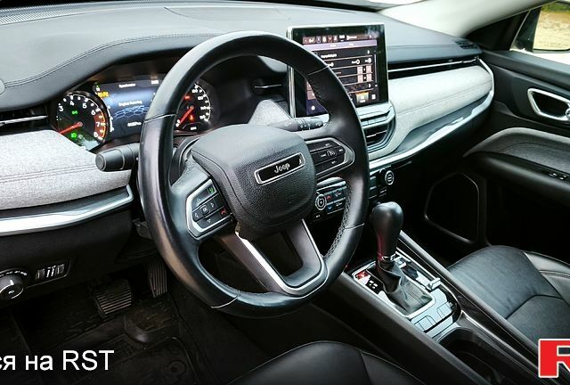 Джип Компас 2021 в Полтаве на Automoto.ua Серый Джип Компас, объемом двигателя 2.4 л и пробегом 41 тыс. км за 18800 $, фото 5 на Automoto.ua