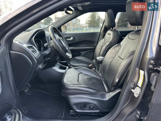 Сірий Джип Compass, об'ємом двигуна 2.4 л та пробігом 152 тис. км за 14700 $, фото 27 на Automoto.ua