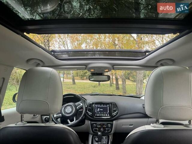 Сірий Джип Compass, об'ємом двигуна 2.4 л та пробігом 164 тис. км за 16900 $, фото 10 на Automoto.ua