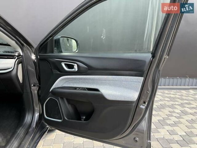 Серый Джип Компас, объемом двигателя 2.36 л и пробегом 166 тыс. км за 15700 $, фото 36 на Automoto.ua