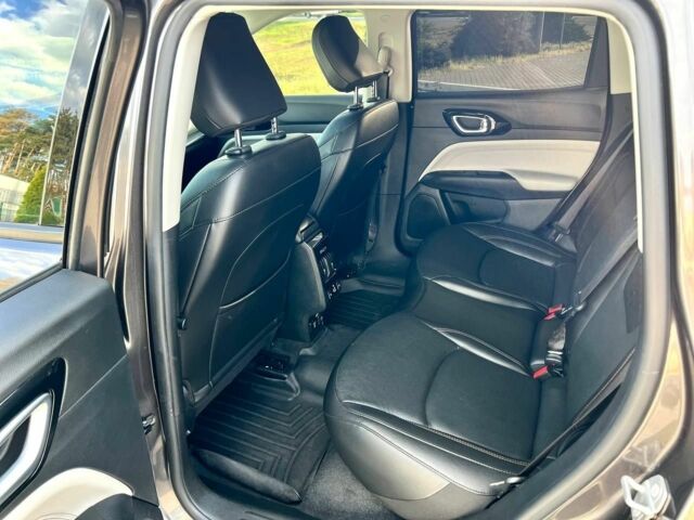 Сірий Джип Compass, об'ємом двигуна 2.4 л та пробігом 73 тис. км за 21800 $, фото 11 на Automoto.ua