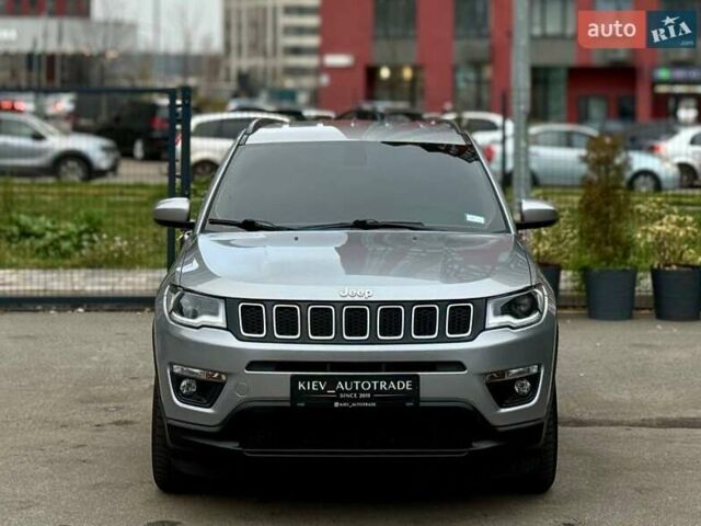 Сірий Джип Compass, об'ємом двигуна 2.4 л та пробігом 128 тис. км за 17800 $, фото 5 на Automoto.ua