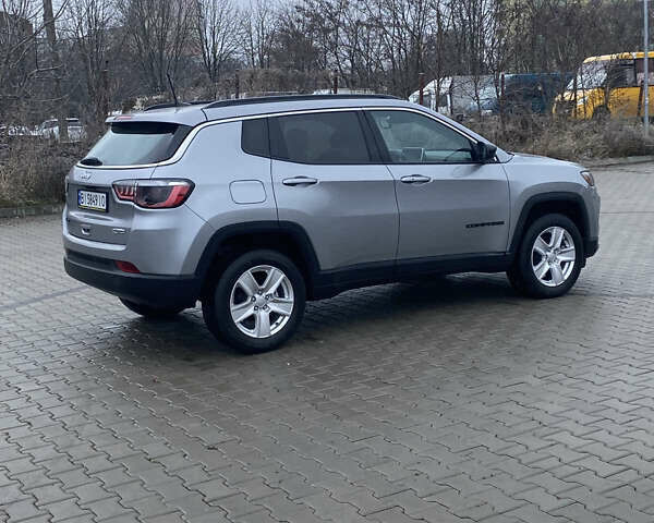 Серый Джип Компас, объемом двигателя 2.36 л и пробегом 25 тыс. км за 19200 $, фото 4 на Automoto.ua