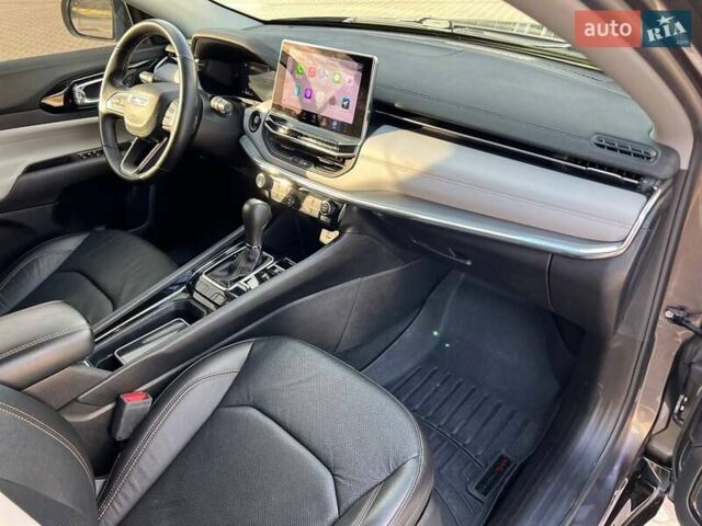 Серый Джип Компас, объемом двигателя 2.36 л и пробегом 73 тыс. км за 20950 $, фото 23 на Automoto.ua