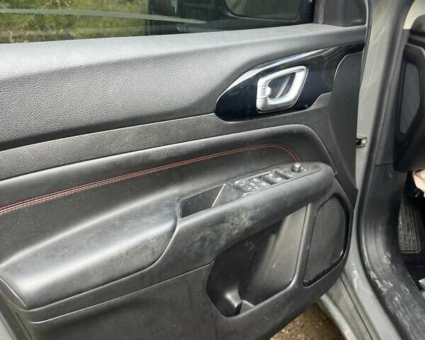 Серый Джип Компас, объемом двигателя 2.36 л и пробегом 66 тыс. км за 13999 $, фото 19 на Automoto.ua