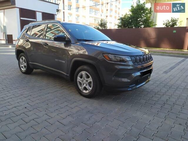 Серый Джип Компас, объемом двигателя 2.36 л и пробегом 55 тыс. км за 17000 $, фото 4 на Automoto.ua