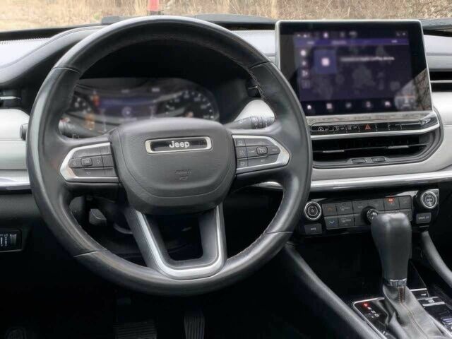 Сірий Джип Compass, об'ємом двигуна 2.4 л та пробігом 21 тис. км за 10300 $, фото 6 на Automoto.ua