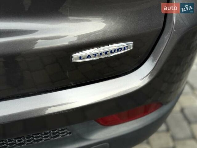 Серый Джип Компас, объемом двигателя 2.36 л и пробегом 166 тыс. км за 15700 $, фото 15 на Automoto.ua