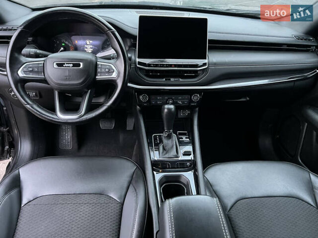 Сірий Джип Compass, об'ємом двигуна 2.4 л та пробігом 45 тис. км за 17900 $, фото 29 на Automoto.ua