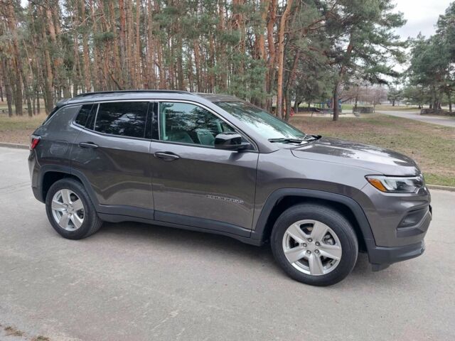 Сірий Джип Compass, об'ємом двигуна 2.4 л та пробігом 12 тис. км за 20700 $, фото 3 на Automoto.ua