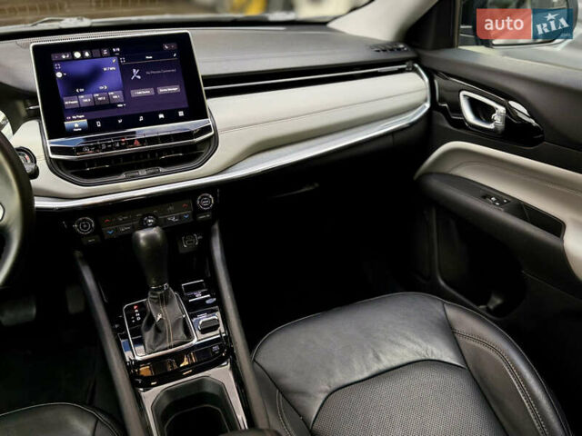 Серый Джип Компас, объемом двигателя 2.4 л и пробегом 38 тыс. км за 19000 $, фото 20 на Automoto.ua