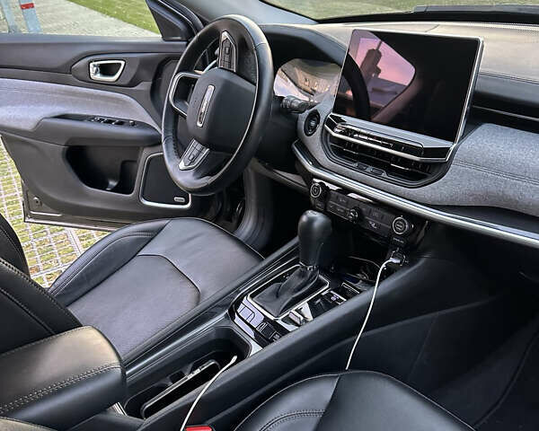 Сірий Джип Compass, об'ємом двигуна 2.36 л та пробігом 20 тис. км за 18000 $, фото 7 на Automoto.ua
