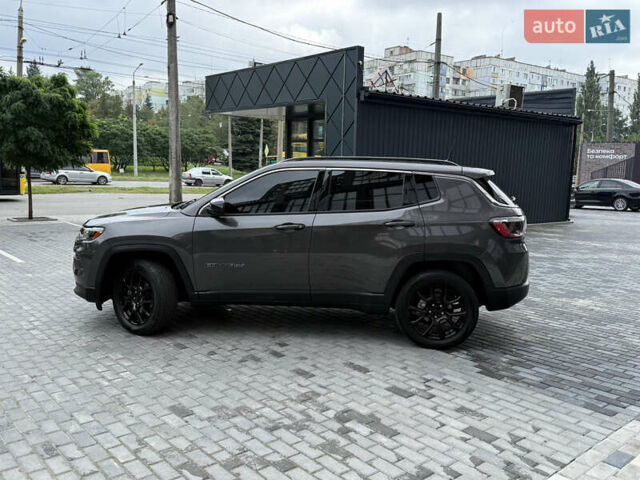 Серый Джип Компас, объемом двигателя 2.36 л и пробегом 44 тыс. км за 21500 $, фото 3 на Automoto.ua