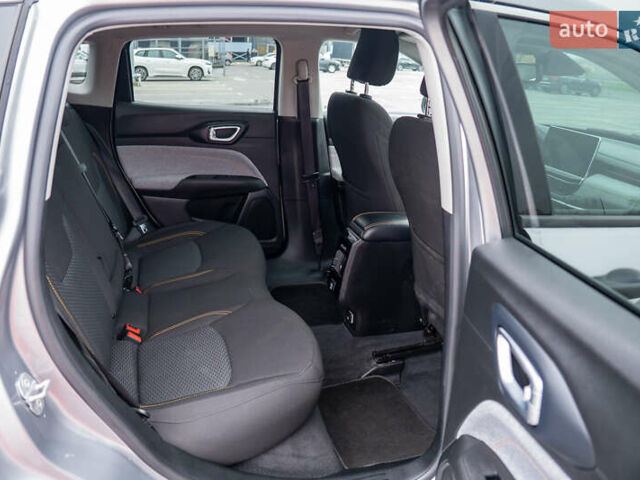 Серый Джип Компас, объемом двигателя 2.36 л и пробегом 43 тыс. км за 19500 $, фото 13 на Automoto.ua