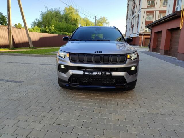 Сірий Джип Compass, об'ємом двигуна 2.4 л та пробігом 55 тис. км за 18000 $, фото 19 на Automoto.ua