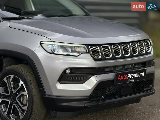 Серый Джип Компас, объемом двигателя 2.4 л и пробегом 38 тыс. км за 19000 $, фото 9 на Automoto.ua