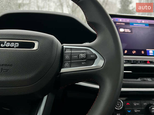 Серый Джип Компас, объемом двигателя 1.33 л и пробегом 36 тыс. км за 35700 $, фото 11 на Automoto.ua