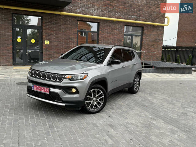 Серый Джип Компас, объемом двигателя 2.36 л и пробегом 47 тыс. км за 20600 $, фото 1 на Automoto.ua