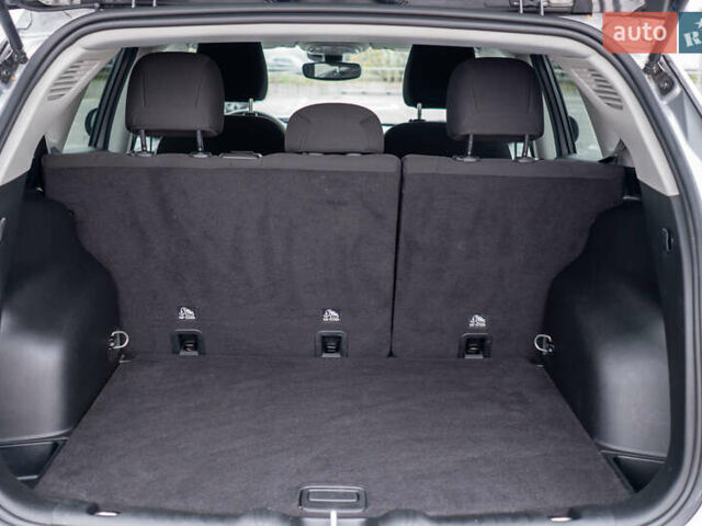 Серый Джип Компас, объемом двигателя 2.36 л и пробегом 43 тыс. км за 19500 $, фото 8 на Automoto.ua