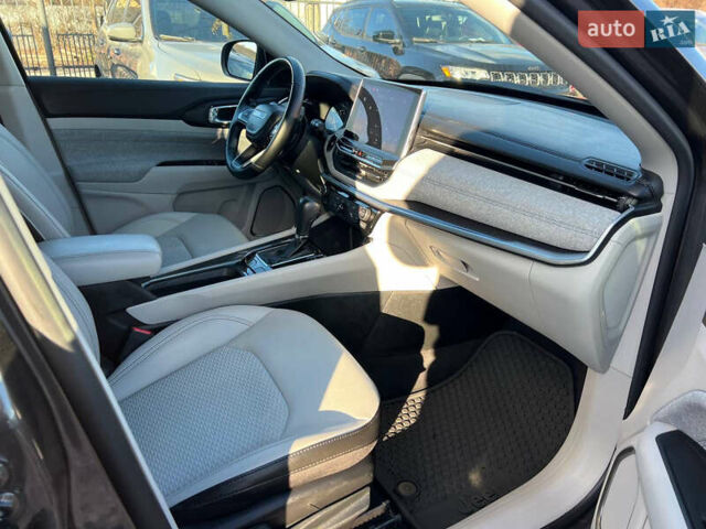 Серый Джип Компас, объемом двигателя 2.4 л и пробегом 59 тыс. км за 19500 $, фото 10 на Automoto.ua