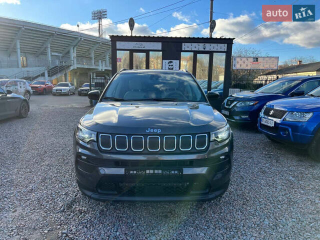 Серый Джип Компас, объемом двигателя 2.4 л и пробегом 59 тыс. км за 19500 $, фото 2 на Automoto.ua
