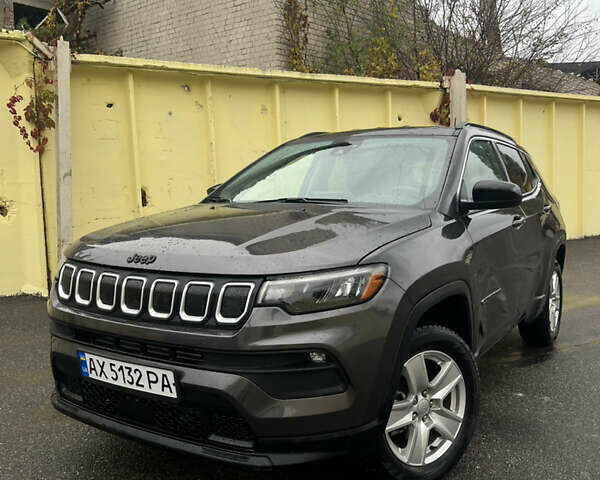 Джип Компас 2022 в Харькове на Automoto.ua Серый Джип Компас, объемом двигателя 2.36 л и пробегом 73 тыс. км за 18900 $, фото 1 на Automoto.ua