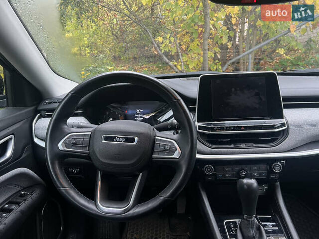 Джип Компас 2022 в Харькове на Automoto.ua Серый Джип Компас, объемом двигателя 2.36 л и пробегом 73 тыс. км за 18900 $, фото 12 на Automoto.ua