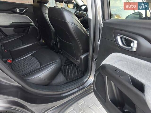 Серый Джип Компас, объемом двигателя 2.36 л и пробегом 44 тыс. км за 18799 $, фото 14 на Automoto.ua