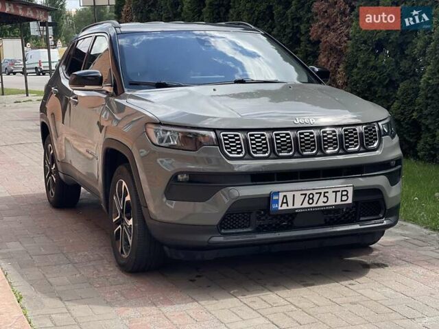 Серый Джип Компас, объемом двигателя 2.36 л и пробегом 32 тыс. км за 23000 $, фото 6 на Automoto.ua
