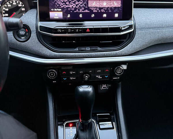 Серый Джип Компас, объемом двигателя 2.36 л и пробегом 110 тыс. км за 18700 $, фото 9 на Automoto.ua