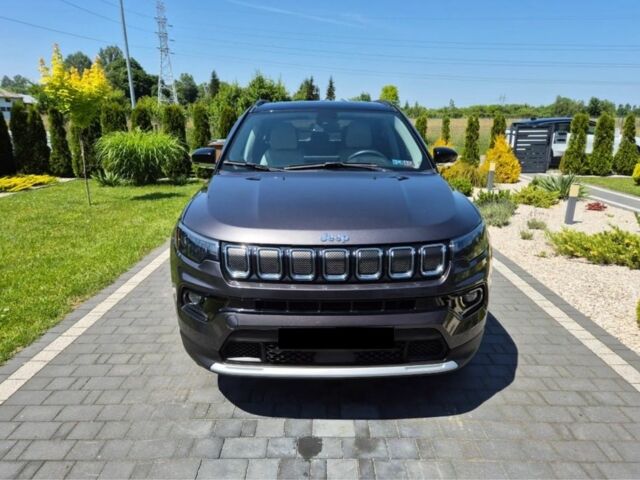 Сірий Джип Compass, об'ємом двигуна 2.4 л та пробігом 75 тис. км за 14100 $, фото 1 на Automoto.ua