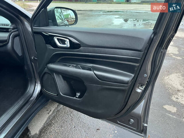 Сірий Джип Compass, об'ємом двигуна 2.4 л та пробігом 45 тис. км за 17900 $, фото 24 на Automoto.ua