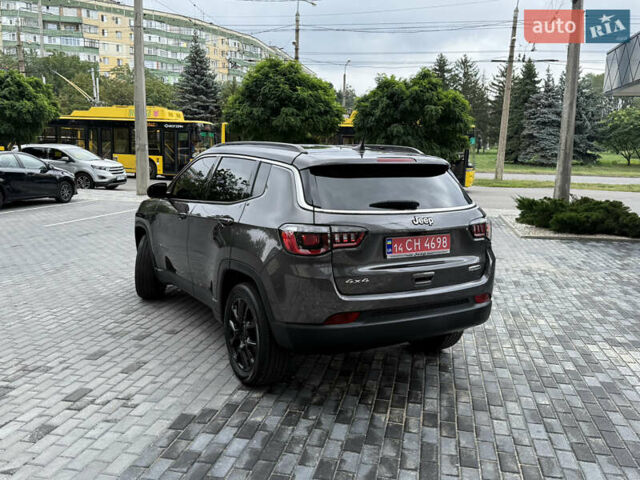 Серый Джип Компас, объемом двигателя 2.36 л и пробегом 44 тыс. км за 21500 $, фото 5 на Automoto.ua