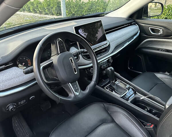 Сірий Джип Compass, об'ємом двигуна 2.36 л та пробігом 20 тис. км за 18000 $, фото 6 на Automoto.ua